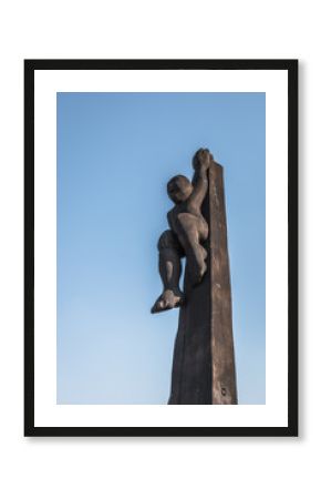 Sculpture de bois à Rillieu-La-Pape