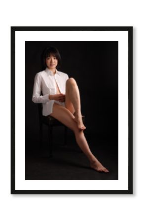 脚の美しいヌード　